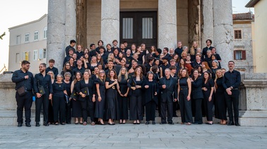 U predivnom ambijentu pulskog Foruma održan međunarodni koncert "From Gospel to Istria