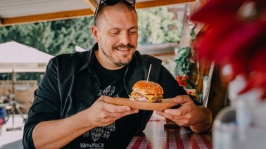 Burger festival u Titovom parku